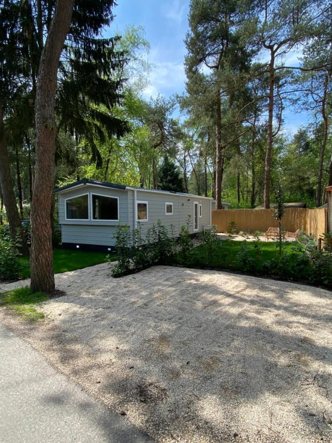 Chalet In De Veluwse Bossen Hoenderloo Exterior foto